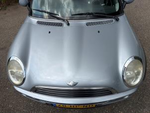 Mini Mini 1.6 16V One Samochód złomowany (2001, Szary)