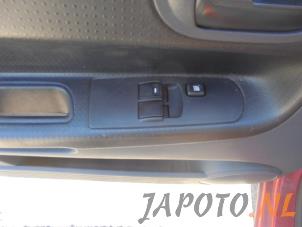 Mitsubishi Colt 1.1 12V Épave (2007, Rouge)