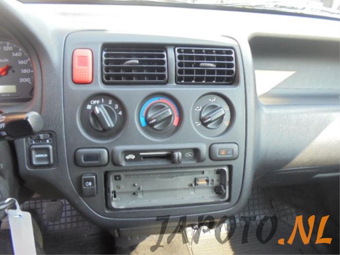 Honda Logo 1.3 Skrotfordon (2000, BLAUW)