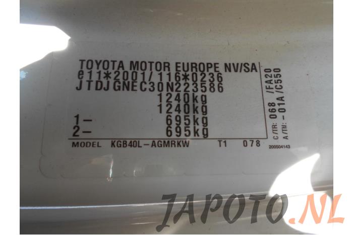 Toyota Aygo 1.0 12V VVT-i Épave (2018, Blanc)