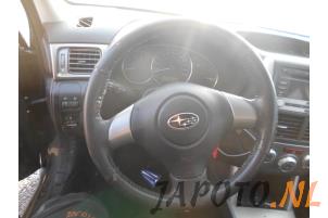 Subaru Forester 2.0D Vehículo de desguace (2011, Gris)