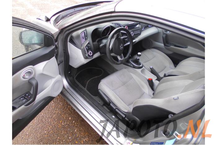 Honda CR-Z 1.5 Hybrid 16V Samochód złomowany (2011, Szary)