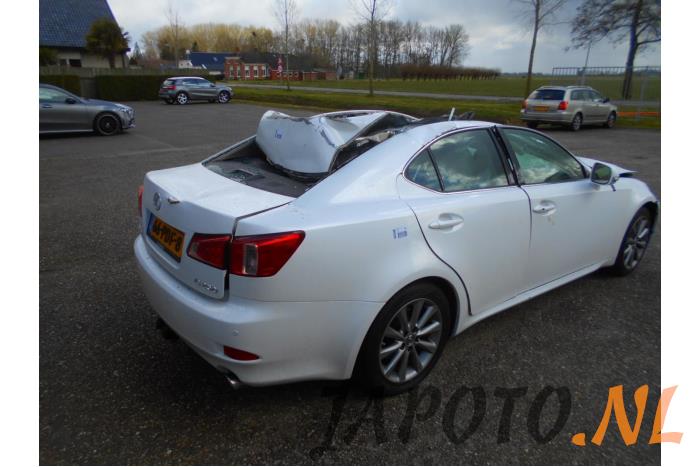 Lexus IS 250 2.5 V6 24V Salvage vehicle (2011, White)