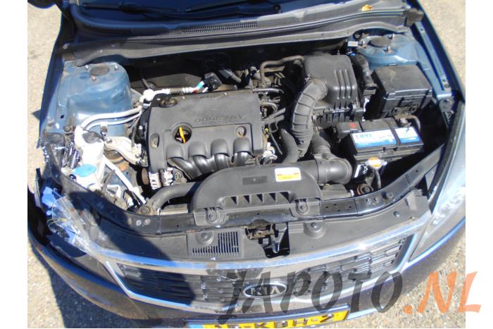 Kia Cee'd Sporty Wagon 1.4 16V Salvage vehicle (2009, Blue)