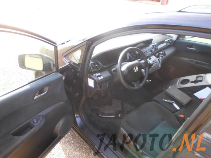 Honda FR-V 1.7 16V Vehículo de desguace (2005, Negro)