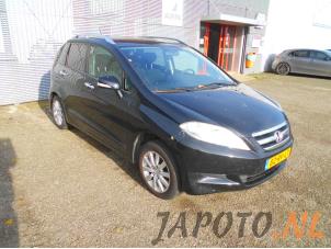 Honda FR-V 1.7 16V Vehículo de desguace (2005, Negro)