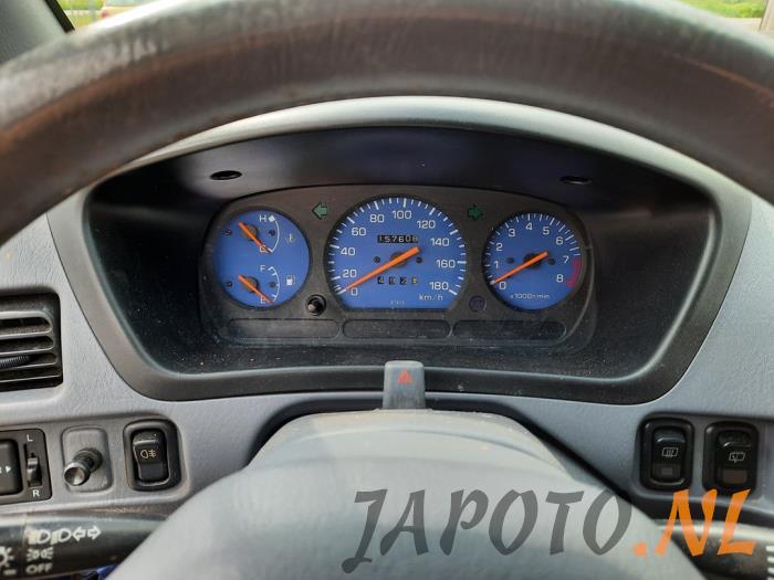 Daihatsu Terios 1.3 16V 4x4 Samochód złomowany (2000, Niebieski)