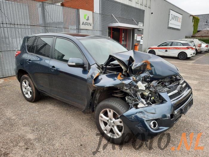 Toyota RAV4 2.0 16V Valvematic 4x4 Épave (2010, Vert)