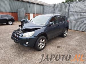 Toyota RAV4 2.0 16V Valvematic 4x4 Épave (2010, Vert)