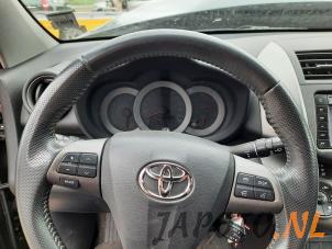 Toyota RAV4 2.0 16V Valvematic 4x4 Épave (2010, Vert)