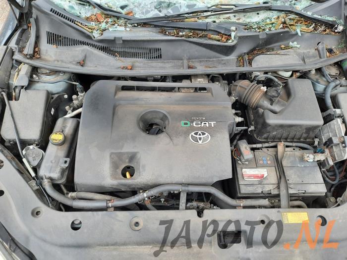 Toyota RAV4 2.2 D-CAT 16V 4x4 Épave (2009, Vert)