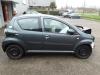 Toyota Aygo 1.0 12V VVT-i Skrotfordon (2009, GRIJS)
