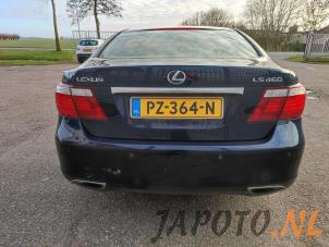 Lexus LS 460 4.6 32V VVT-i Samochód złomowany (2007, Niebieski)