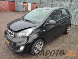 Kia Picanto 1.0 12V Samochód złomowany (2011, Czarny)