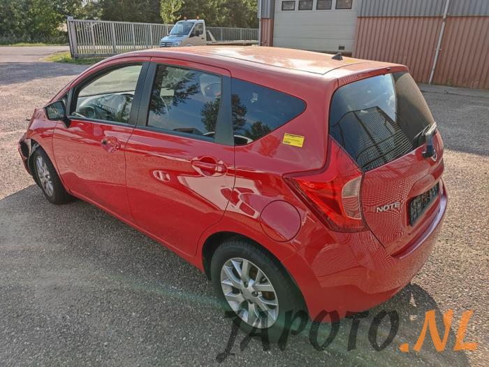 Nissan Note 1.5 dCi 90 Épave (2015, Rouge)