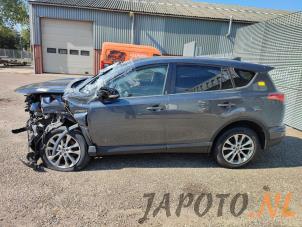 Toyota RAV4 2.5 Hybrid 16V VVT-i 4x4 Épave (2019, Gris)