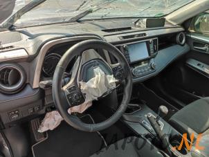 Toyota RAV4 2.5 Hybrid 16V VVT-i 4x4 Épave (2019, Gris)
