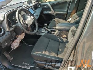 Toyota RAV4 2.5 Hybrid 16V VVT-i 4x4 Épave (2019, Gris)