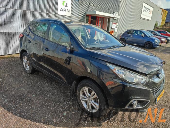 Hyundai iX35 1.6 GDI 16V Épave (2010, Noir)
