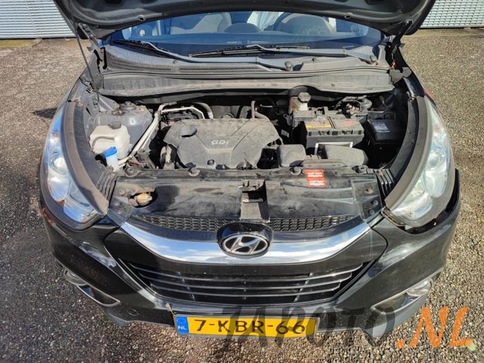 Hyundai iX35 1.6 GDI 16V Épave (2010, Noir)