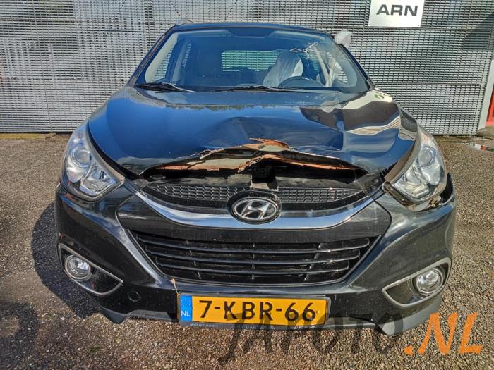 Hyundai iX35 1.6 GDI 16V Épave (2010, Noir)