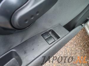 Nissan Micra 1.2 16V Samochód złomowany (2007, Szary)