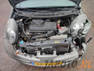 Nissan Micra 1.2 16V Samochód złomowany (2007, Szary)