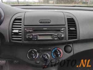 Nissan Micra 1.2 16V Samochód złomowany (2007, Szary)