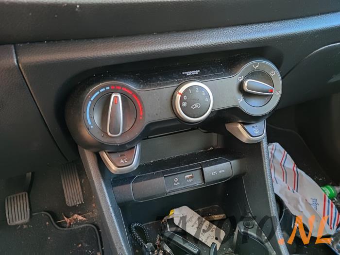 Kia Picanto 1.0 12V Vehículo de desguace (2018, Gris)