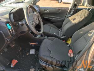 Kia Picanto 1.0 12V Vehículo de desguace (2018, Gris)