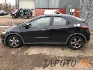Honda Civic 1.4 i-Dsi Épave (2008, Noir)