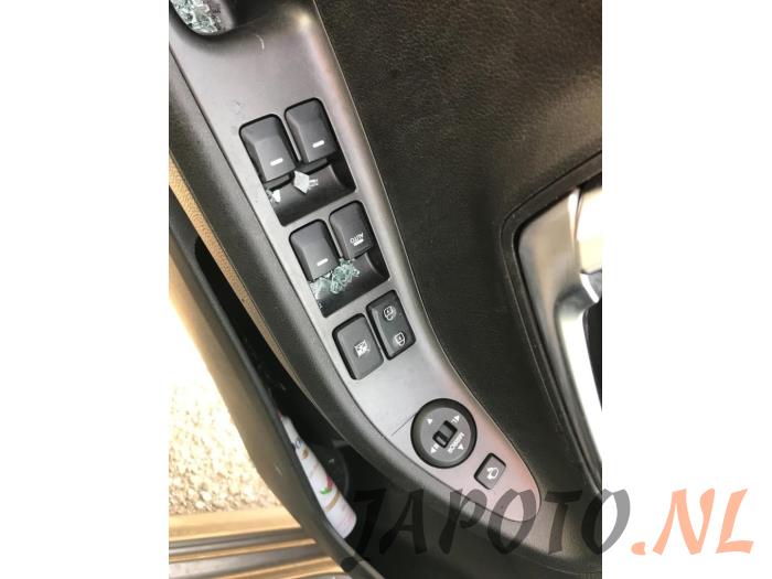Kia Picanto 1.0 12V Skrotfordon (2011, GRIJS)