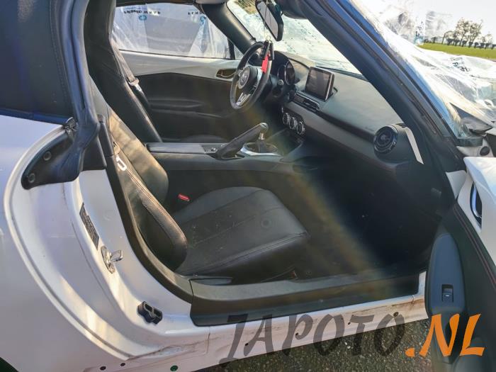 Mazda MX-5 1.5 Skyactiv G-131 16V Épave (2017, Blanc)