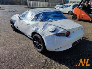 Mazda MX-5 1.5 Skyactiv G-131 16V Épave (2017, Blanc)