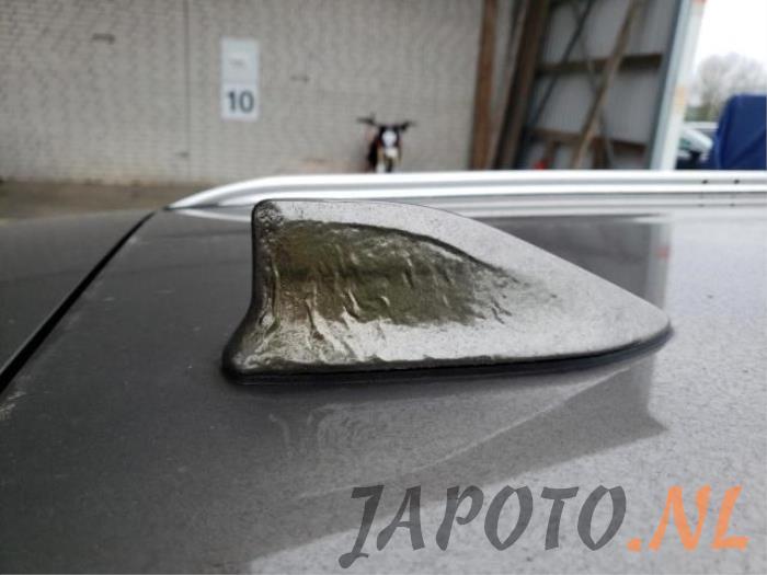 Toyota Auris Touring Sports 1.2 T 16V Salvage vehicle (2016, Metallic, Gray)