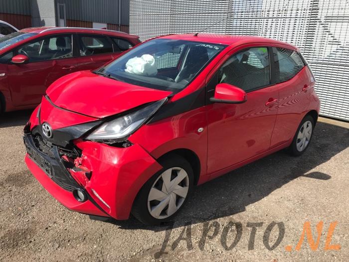 Toyota Aygo 1.0 12V VVT-i Vehículo de desguace (2016, Rojo)