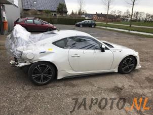 Toyota GT 86 2.0 16V Épave (2014, Blanc)