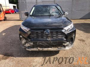 Toyota RAV4 2.5 Hybrid 16V AWD Vehículo de desguace (2019, Negro)