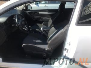 Kia Pro cee'd 1.4 CVVT 16V Épave (2010, Blanc)