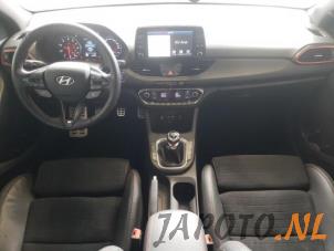 Hyundai i30 Fastback 2.0 N Turbo 16V Épave (2019, Gris)