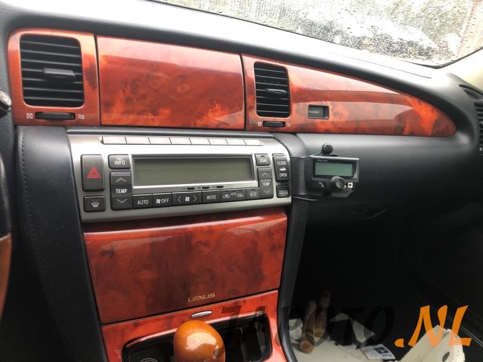 Lexus SC 430 4.3i 32V VVT-i Épave (2002, Gris)