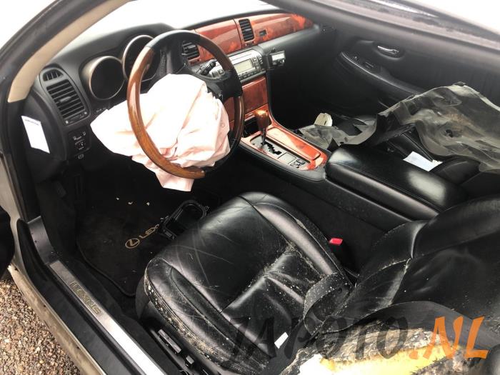 Lexus SC 430 4.3i 32V VVT-i Épave (2002, Gris)