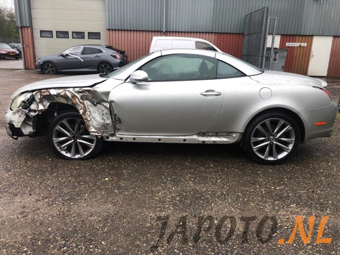 Lexus SC 430 4.3i 32V VVT-i Épave (2002, Gris)