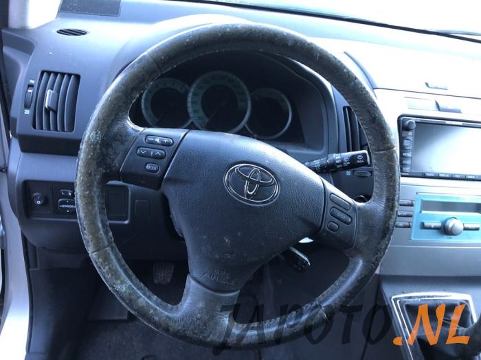 Toyota Corolla Verso 1.6 16V VVT-i Salvage vehicle (2007, Gray)