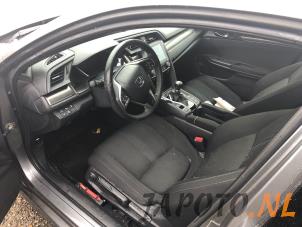 Honda Civic 1.0i VTEC Turbo 12V Épave (2018, Gris)