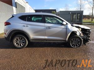 Hyundai Tucson 1.7 CRDi 16V 2WD Épave (2016, Gris)