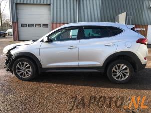 Hyundai Tucson 1.7 CRDi 16V 2WD Épave (2016, Gris)