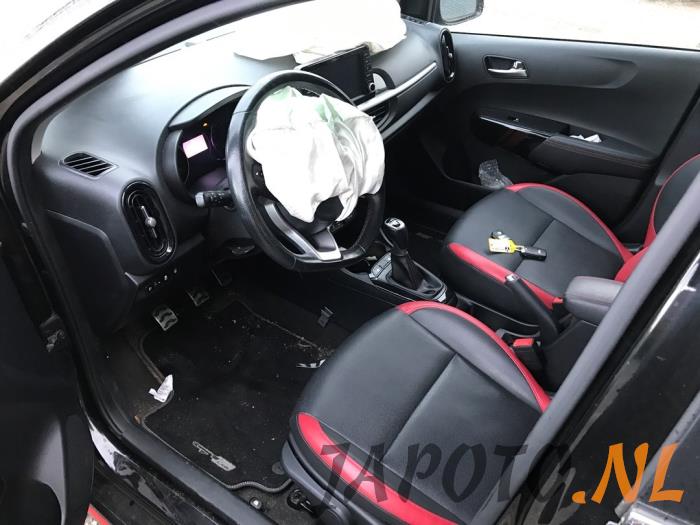 Kia Picanto 1.0 T-GDI 12V Schrottauto (2018, Schwarz)