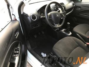 Mitsubishi Space Star 1.2 12V Épave (2015, Blanc)