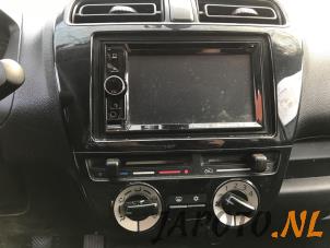 Mitsubishi Space Star 1.2 12V Épave (2015, Blanc)